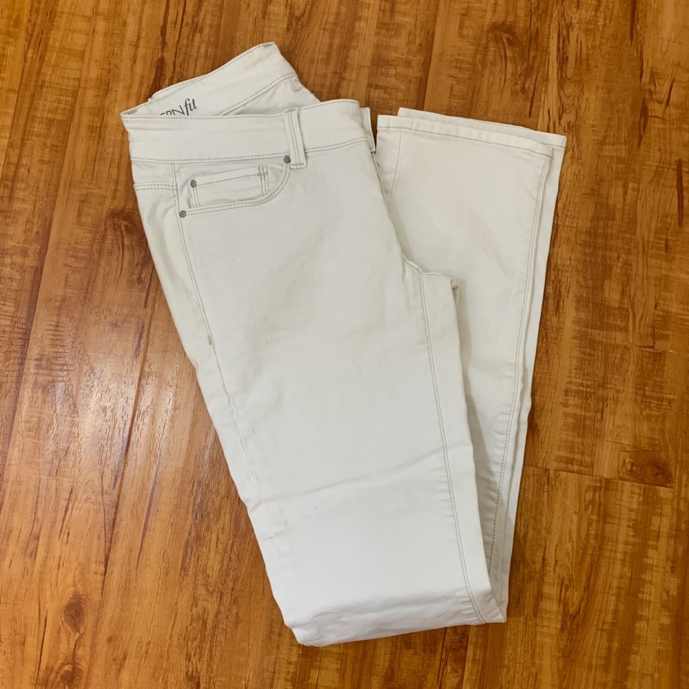 Ann Taylor White Modern Fit Jeans Denim Sz 2